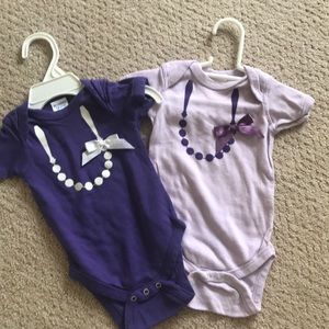 Matching - Twin Girls